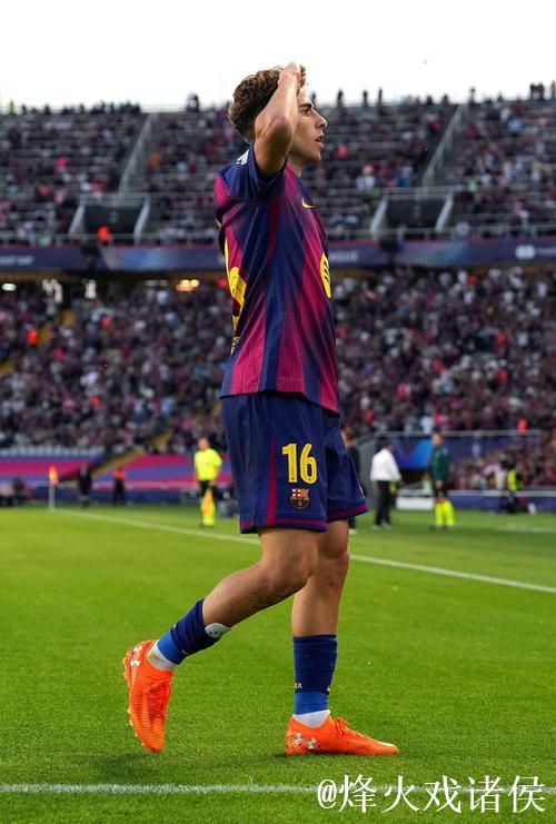 欧冠-费尔明帽子戏法拉什福德梅开二度 巴萨6-1大胜奥林匹亚科斯